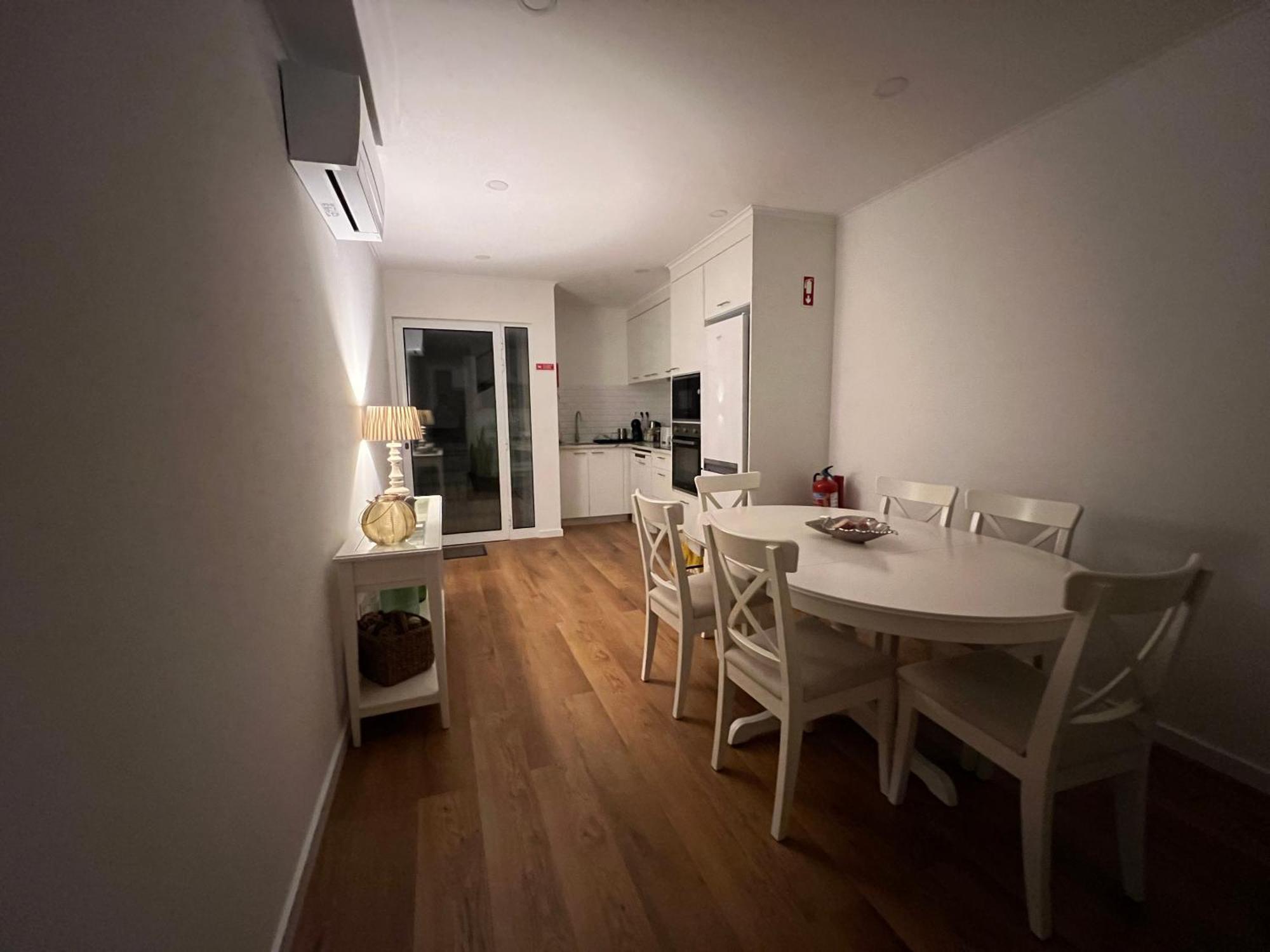 Urban 41 Guest House Ponta Delgada  Bagian luar foto